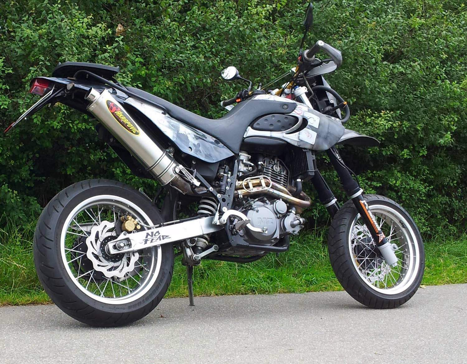 MZ Baghira 660 Black Panther